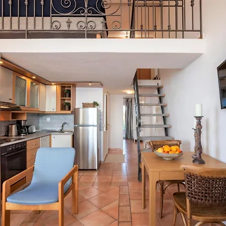 Alterra Apartman Néosz Marmarász