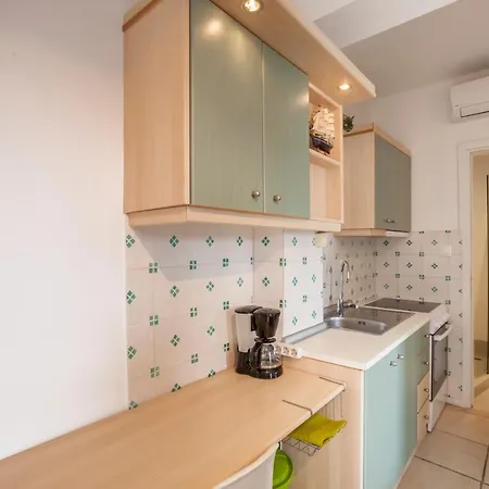 Alterra Apartman Néosz Marmarász